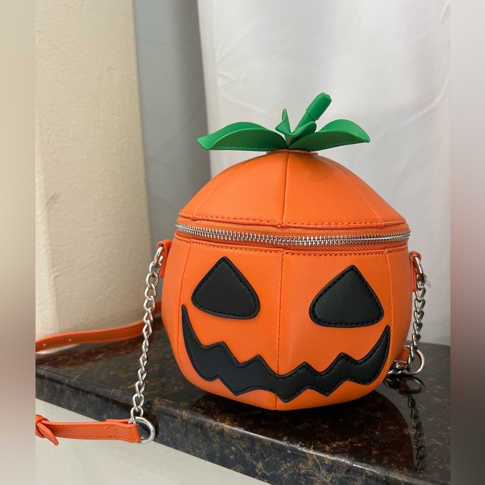 Mad Engine Pumpkin Purse